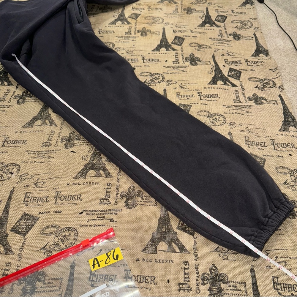 Yeezy Gap Engineered By Balenciaga Fleece Pants Size S - Picture 16 of 16